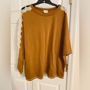 Lovely Melody Peep Hole Sleeves Shirt